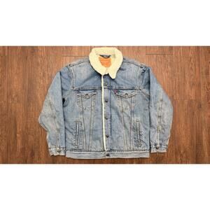 Levi’s Sherpa Trucker Jacket Mens Medium Denim Blue Fleece Lined R Tab